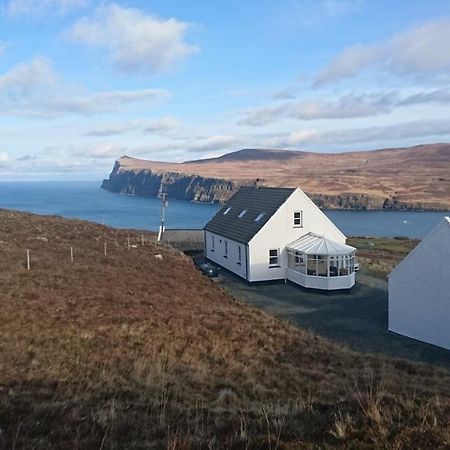 Waterfall View Milovaig Exterior foto